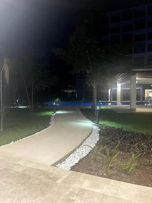 Ferienwohnung Penthouse Con Jacuzzi Y Panoramicas De Selva Playa del Carmen Apartment